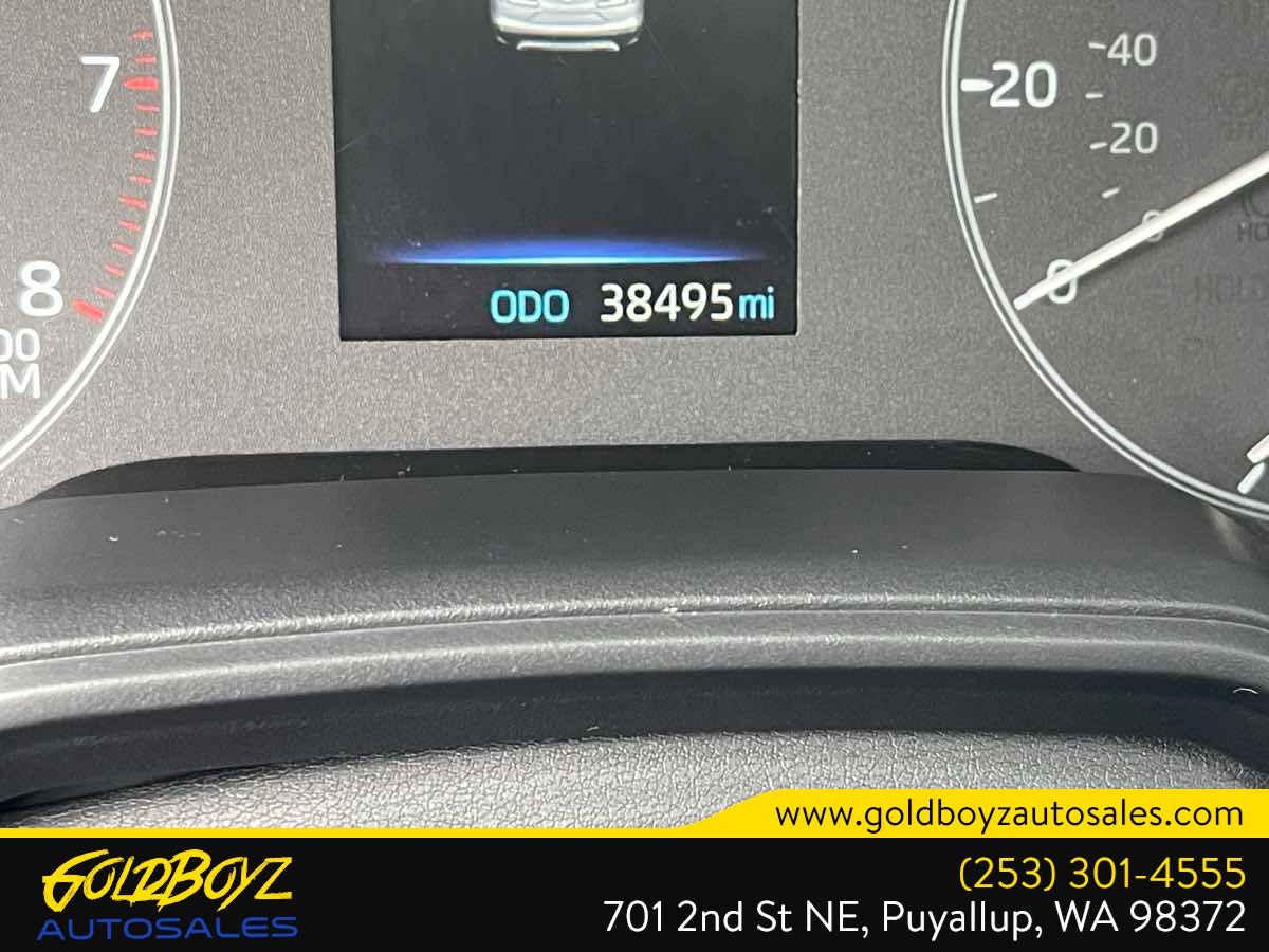 Toyota Corolla Cross photo 28