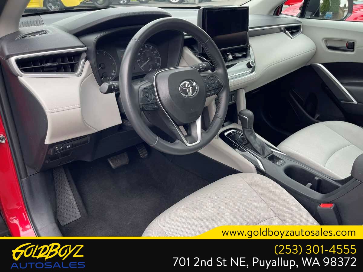Toyota Corolla Cross photo 9