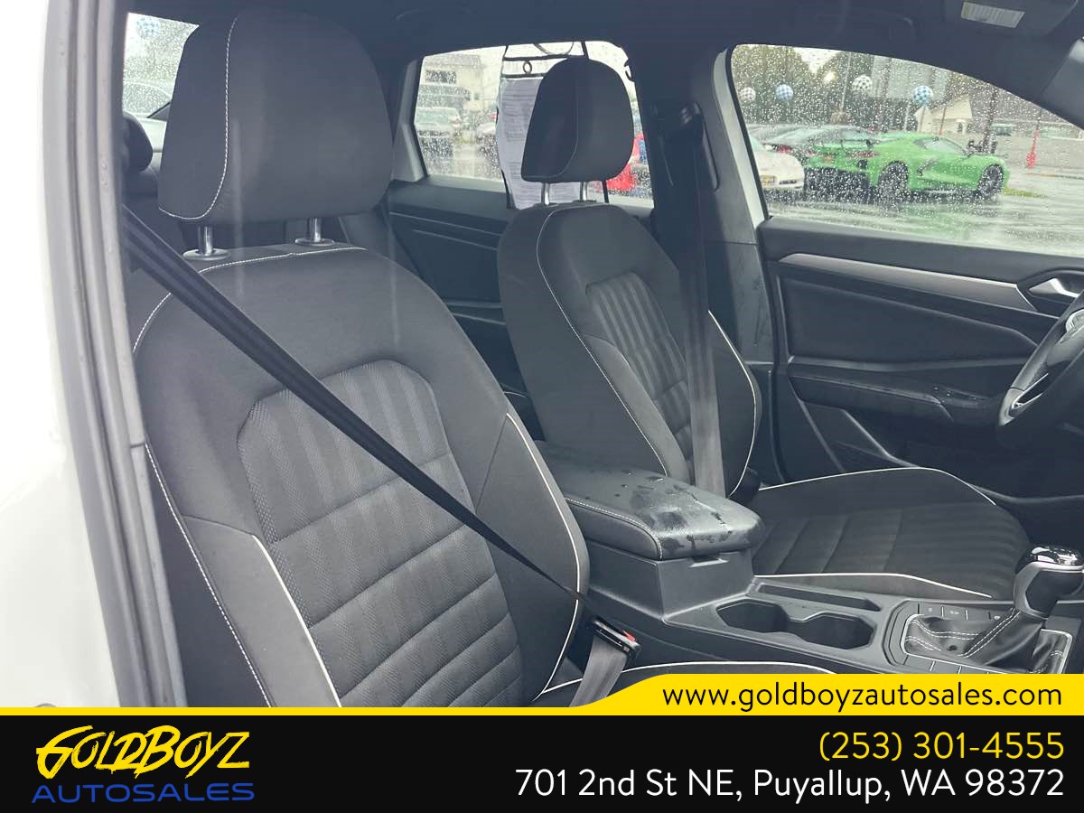 Volkswagen Jetta photo 22