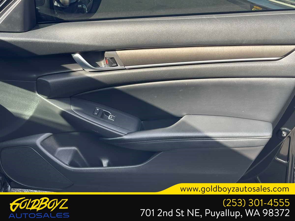 Honda Accord photo 23