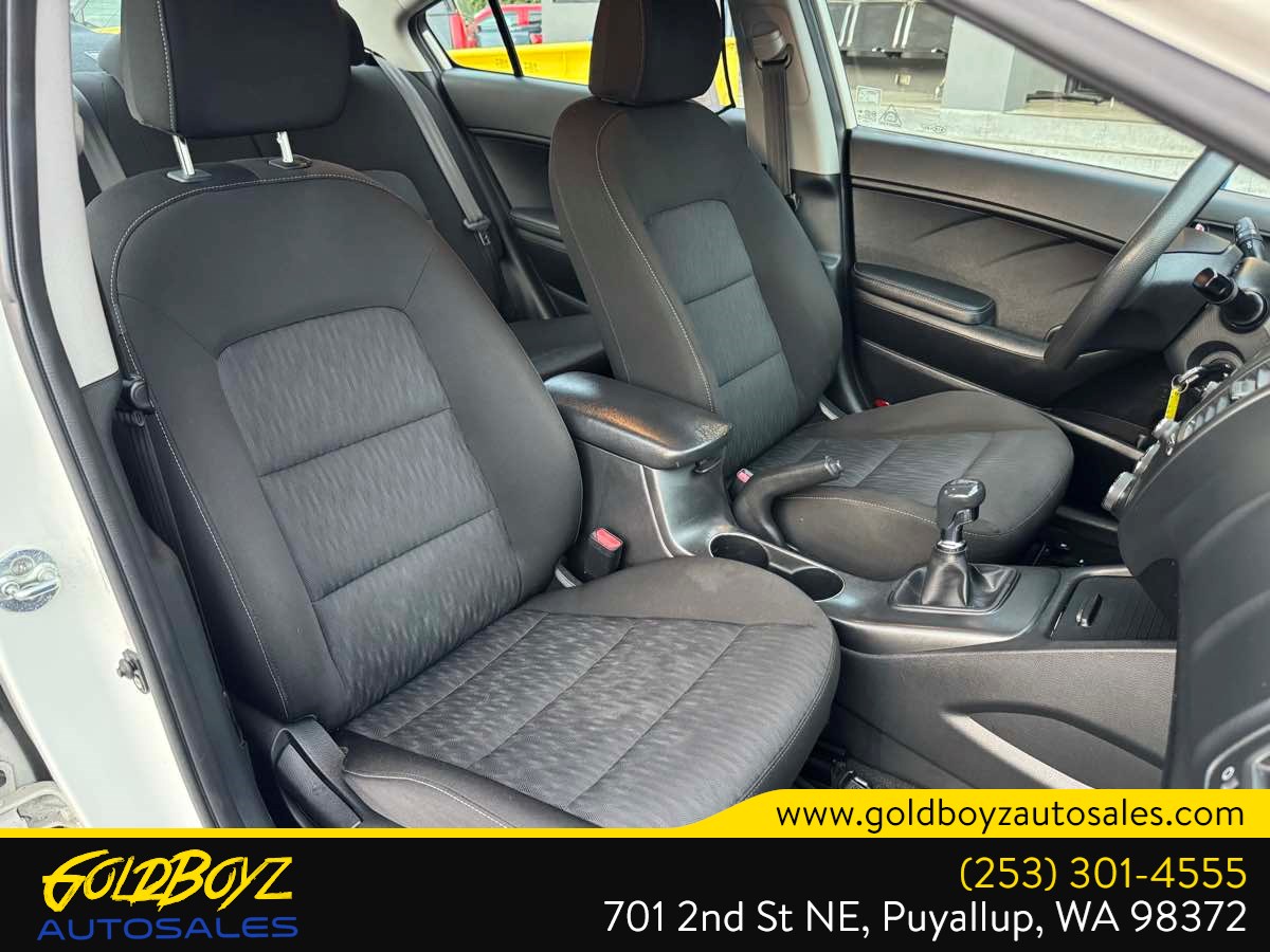 Kia Forte photo 18