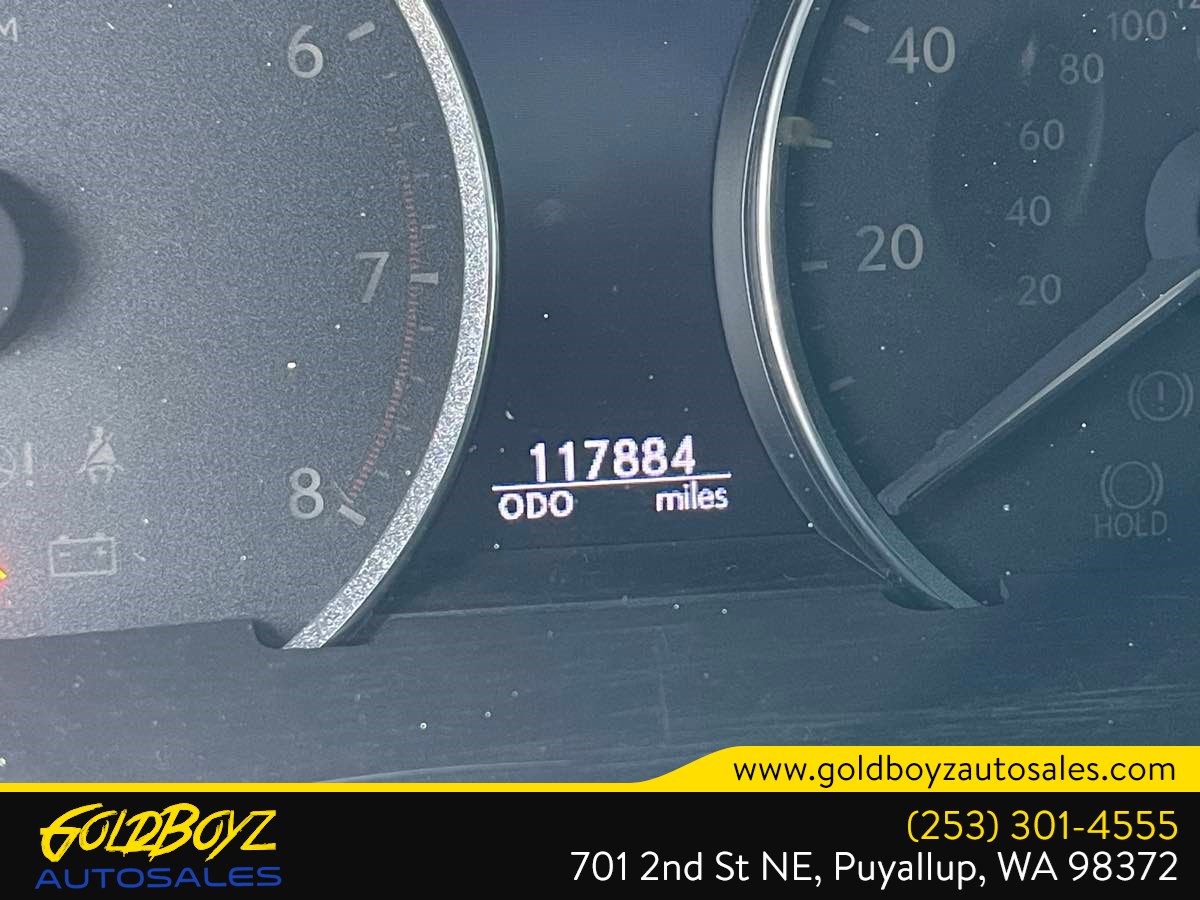 Lexus LS photo 33