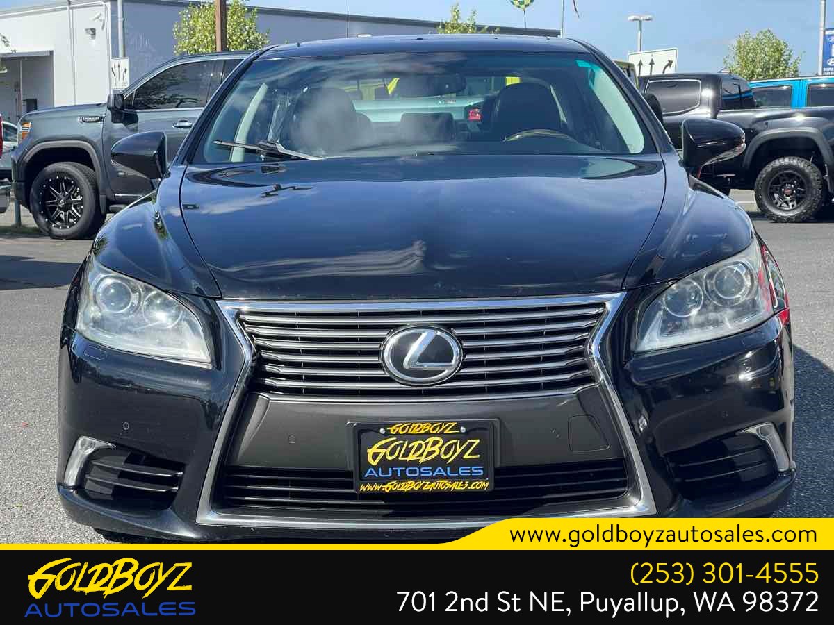 Lexus LS photo 8