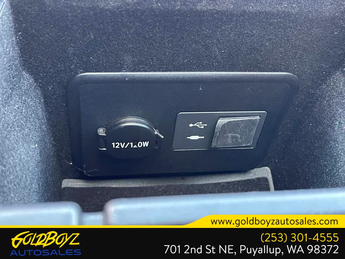 Lexus LS photo 38