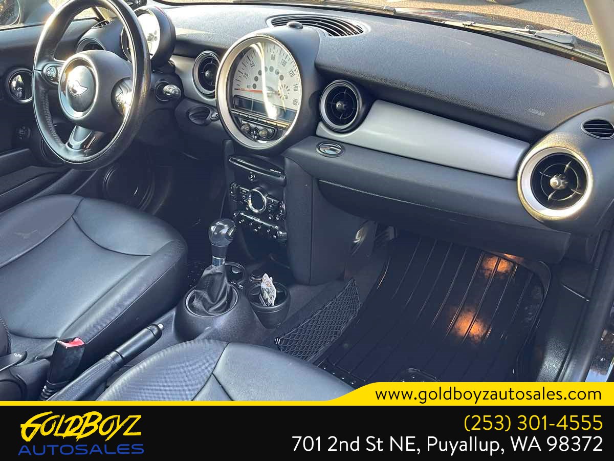 Mini Cooper photo 19