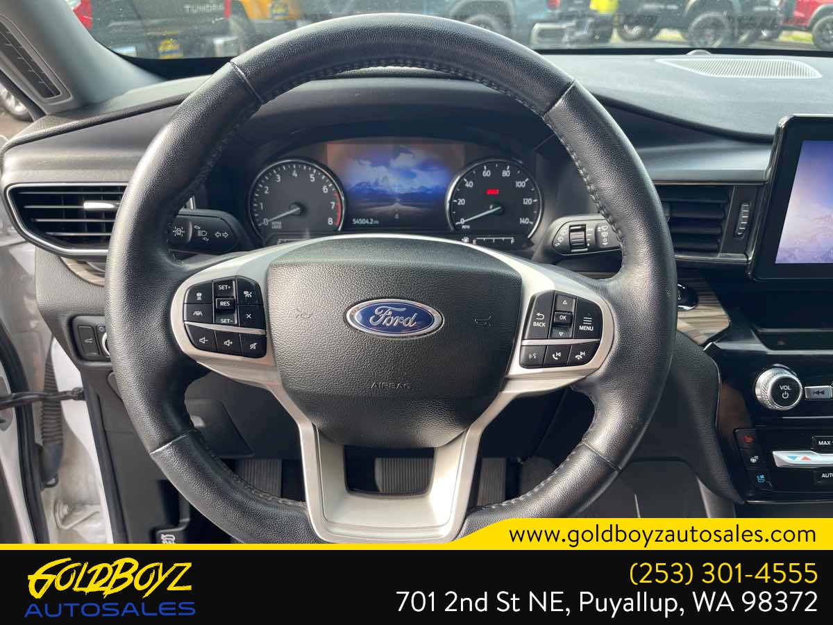 Ford Explorer photo 33
