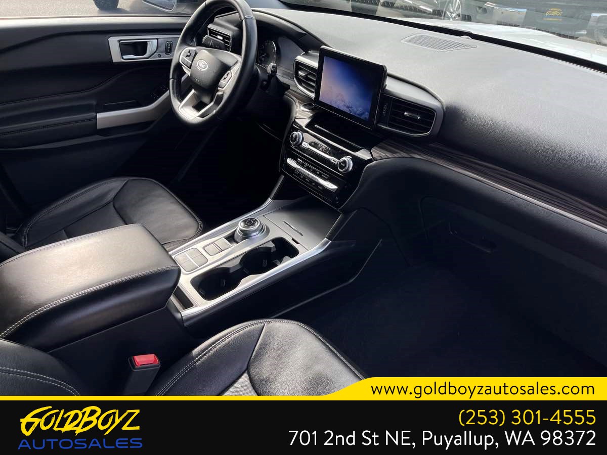 Ford Explorer photo 30