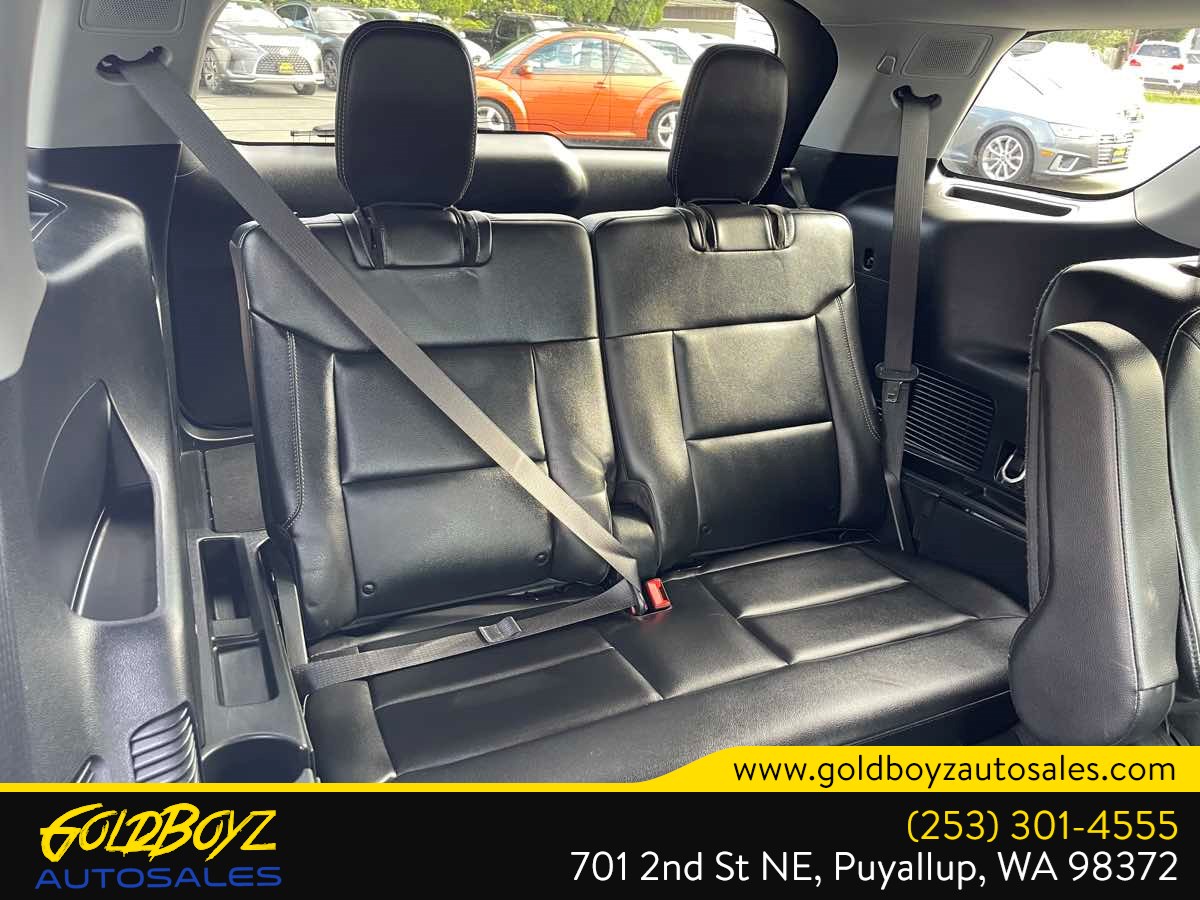 Ford Explorer photo 25