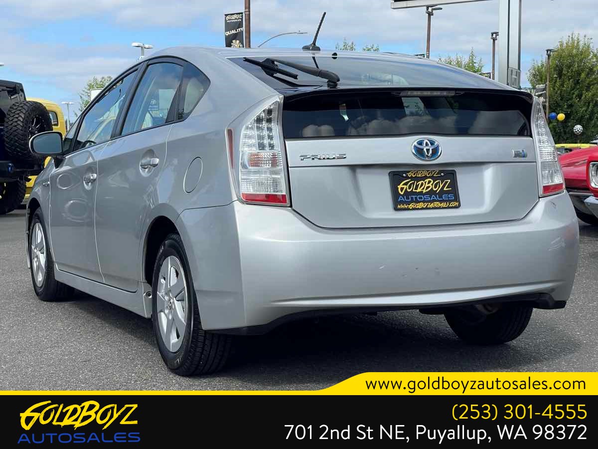 Toyota Prius photo 5