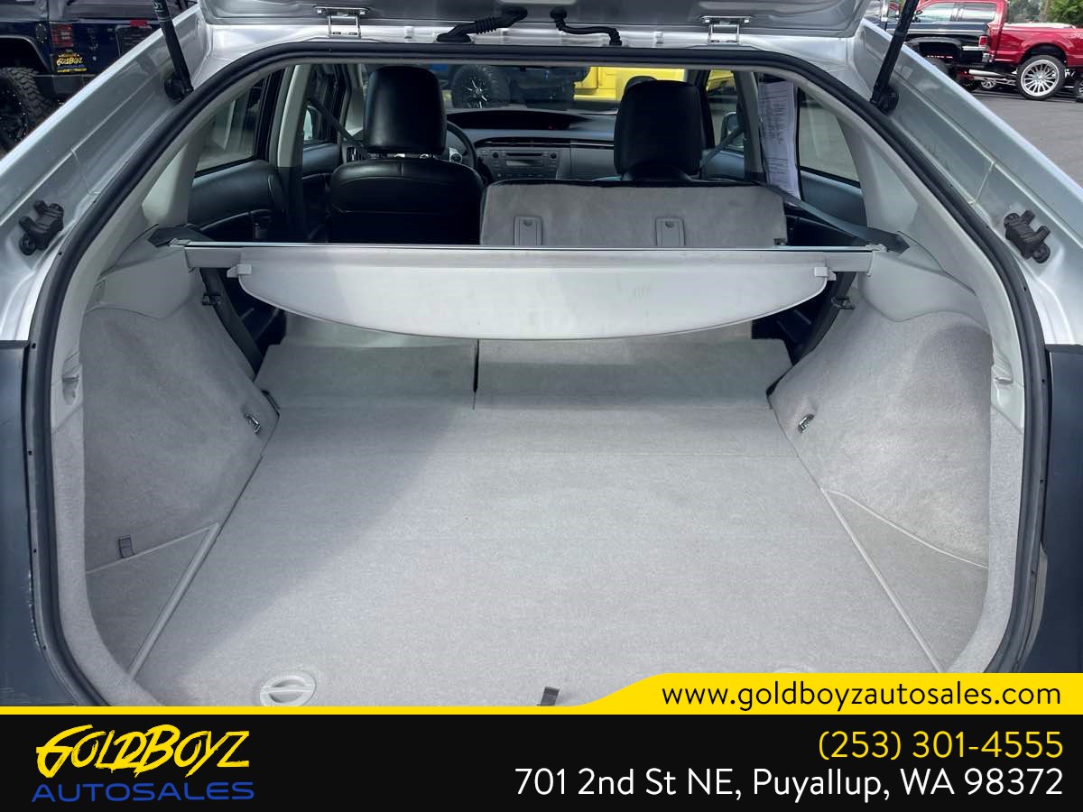 Toyota Prius photo 37