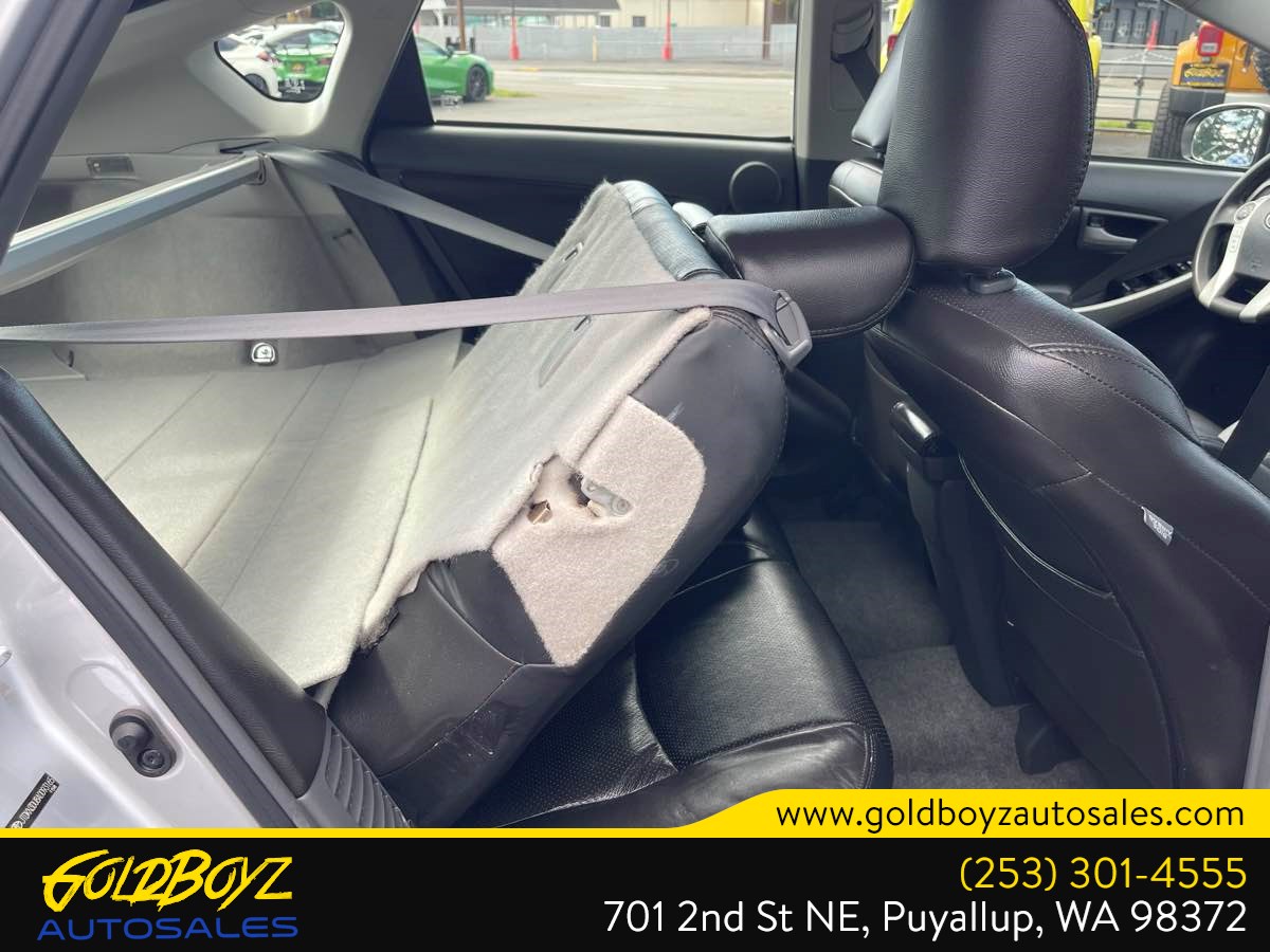 Toyota Prius photo 34