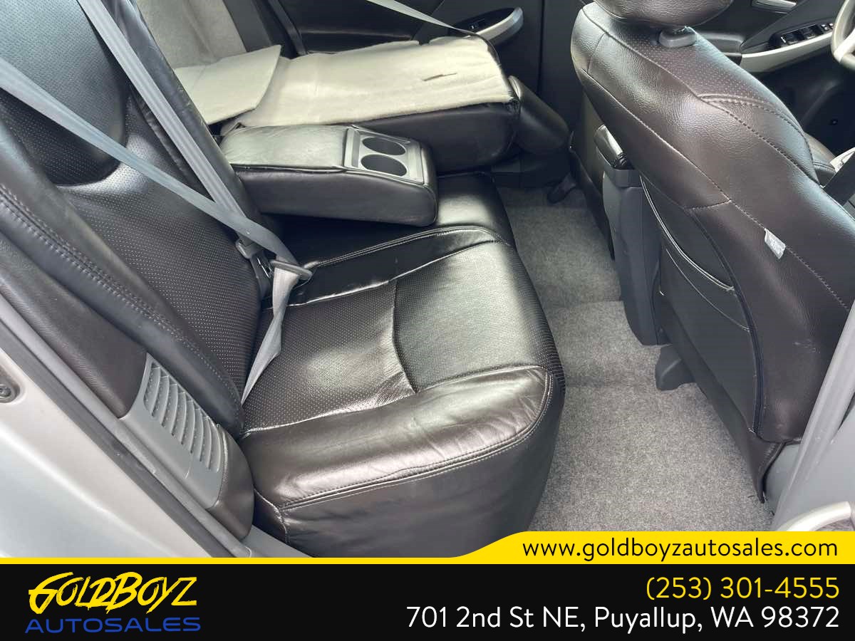 Toyota Prius photo 35