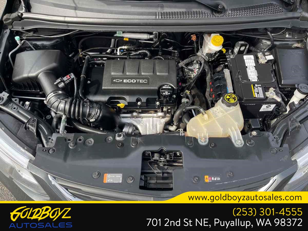 Chevrolet Sonic photo 9