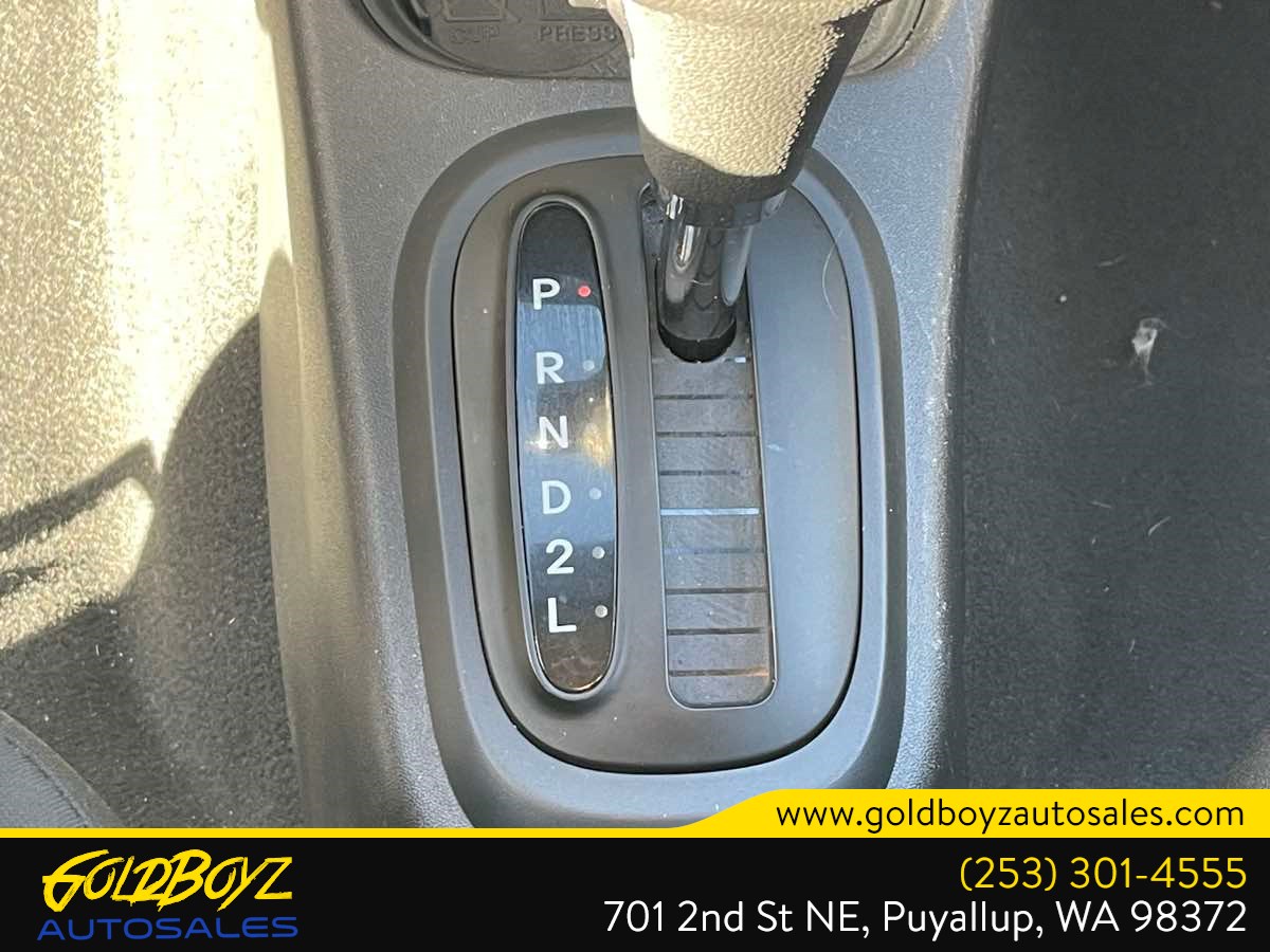 Hyundai Accent photo 39