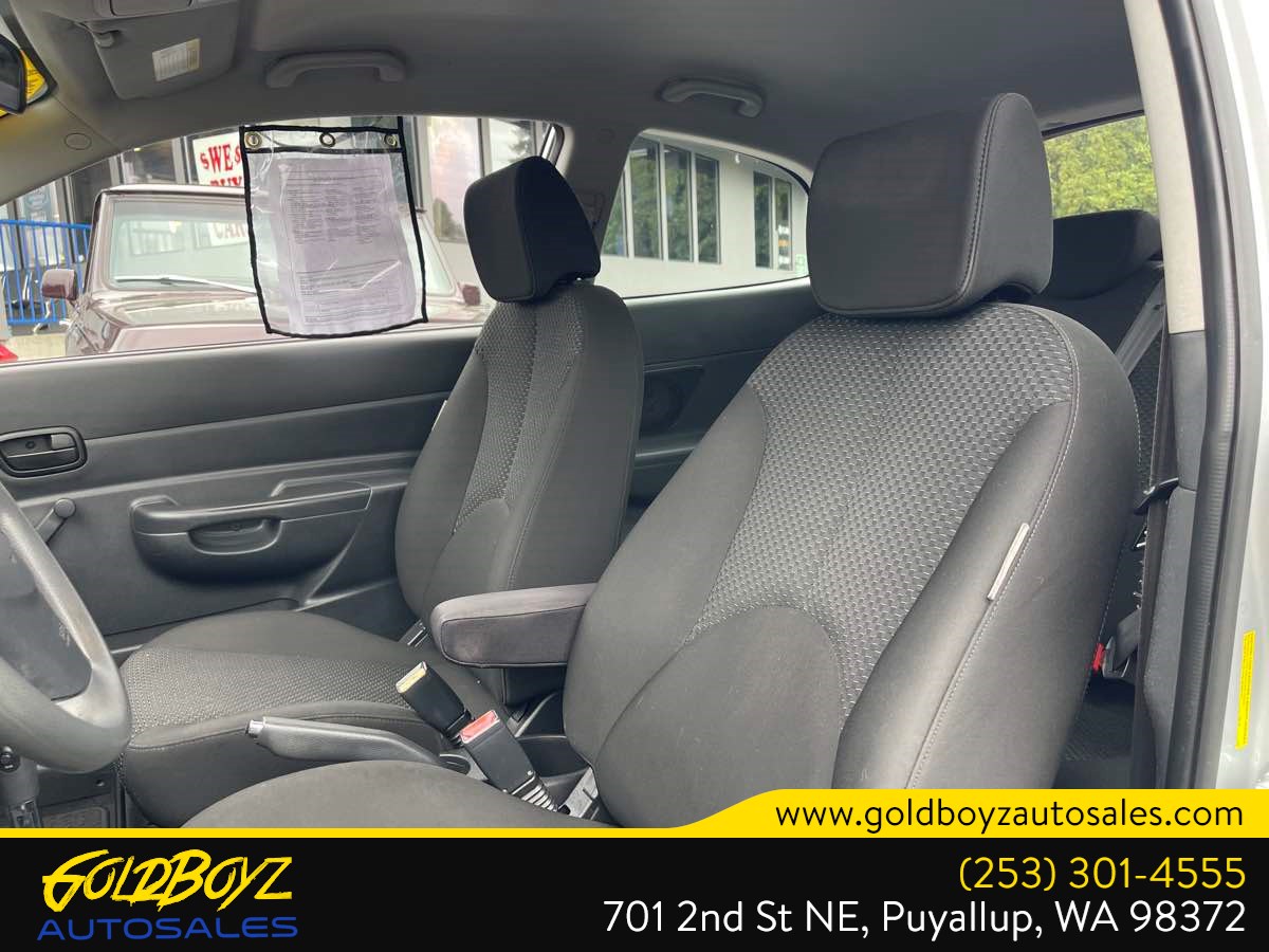 Hyundai Accent photo 11