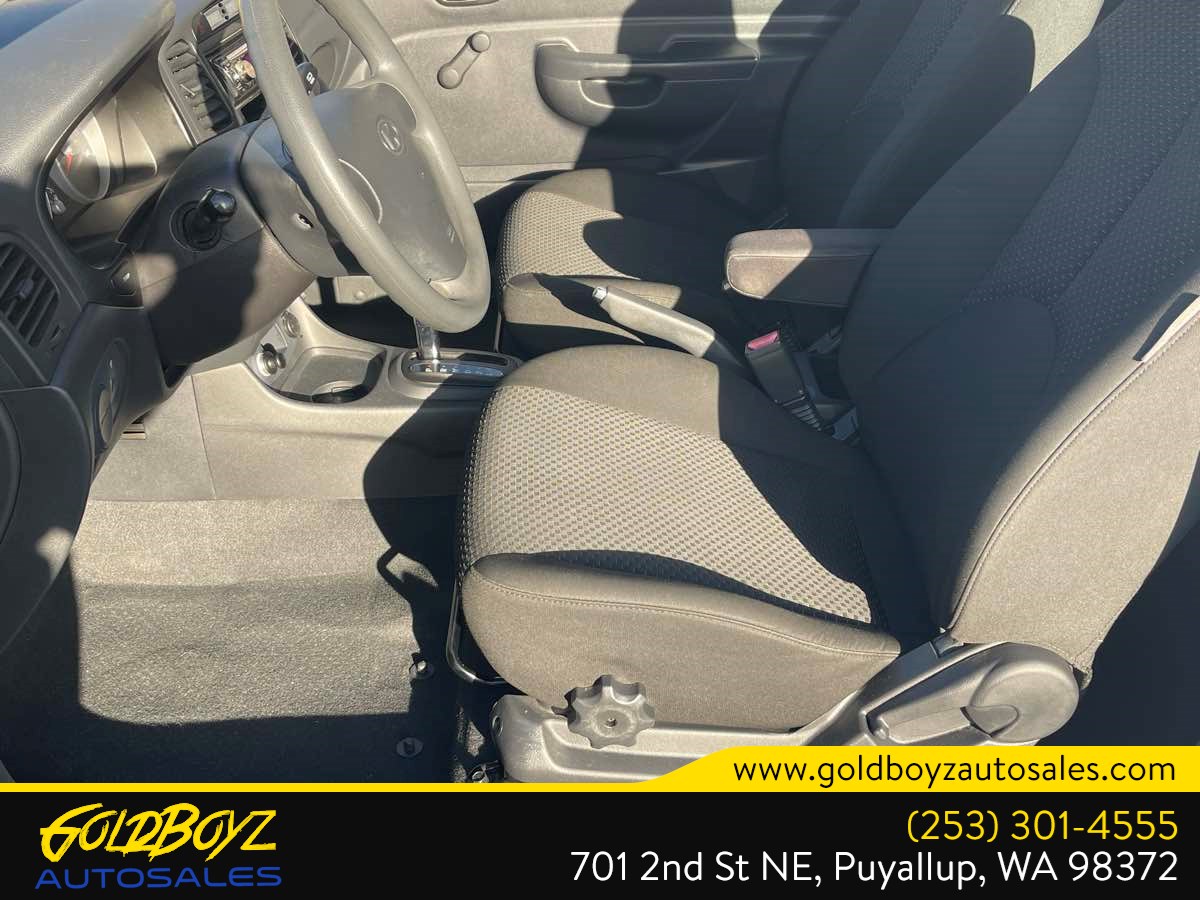 Hyundai Accent photo 23