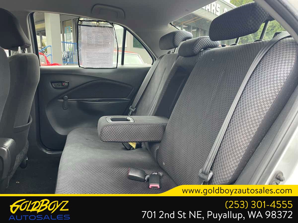 Toyota Yaris photo 14