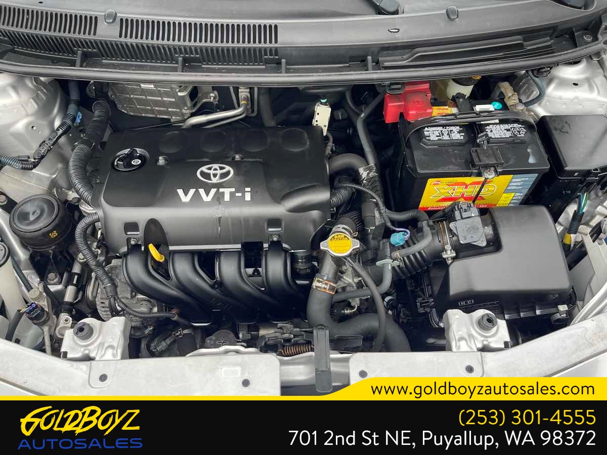 Toyota Yaris photo 9