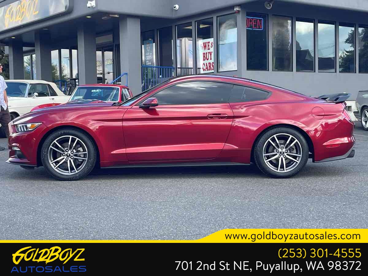 Ford Mustang photo 6