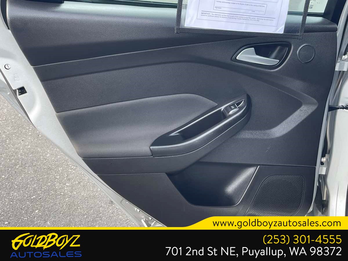 Ford Focus photo 14