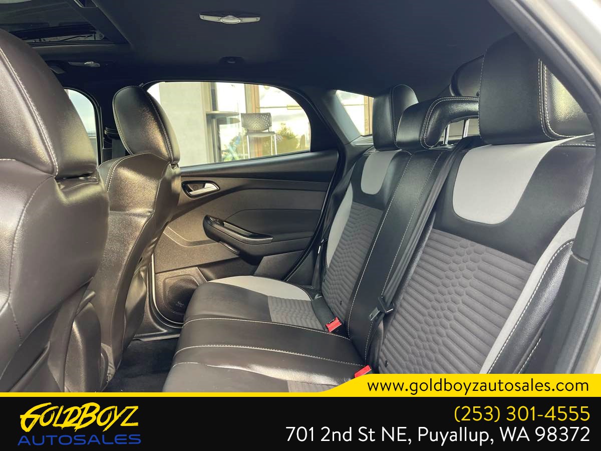 Ford Focus photo 16