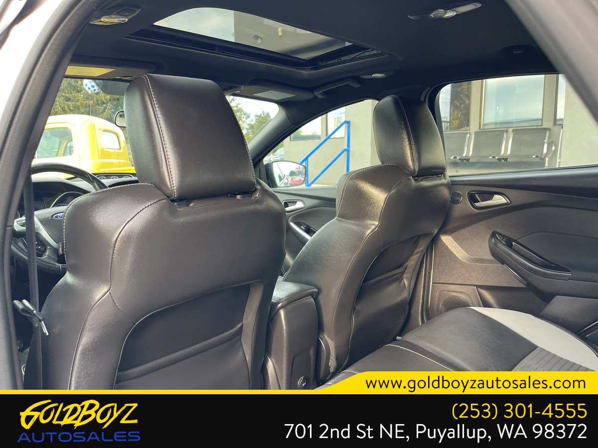 Ford Focus photo 15