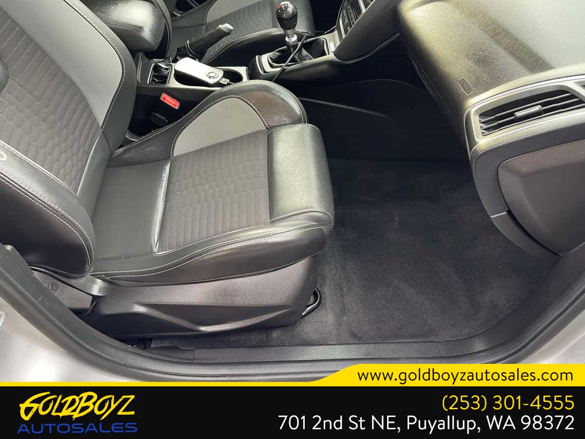 Ford Focus photo 25