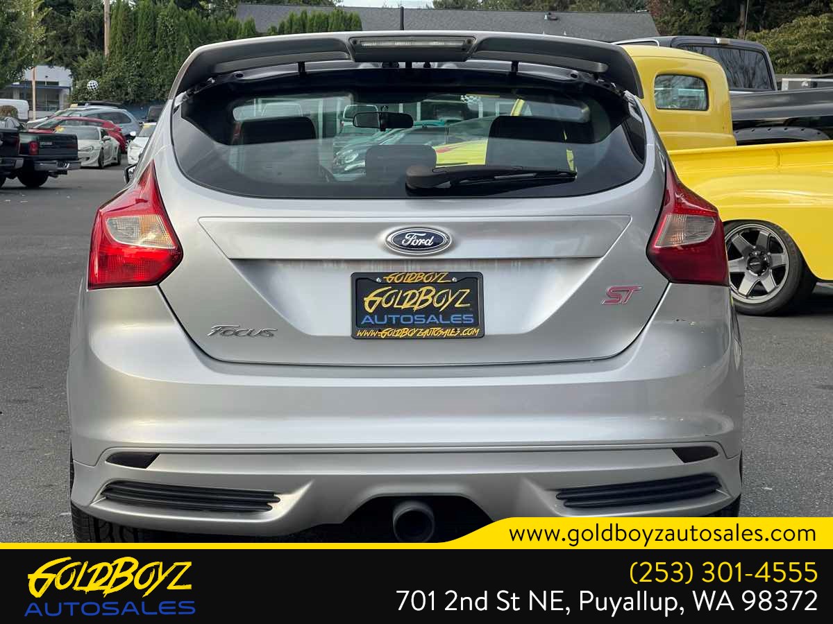 Ford Focus photo 4