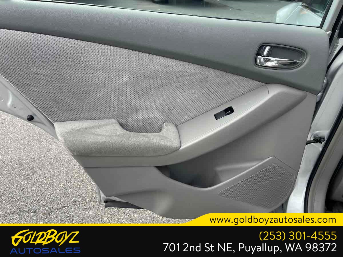 Nissan Altima photo 14