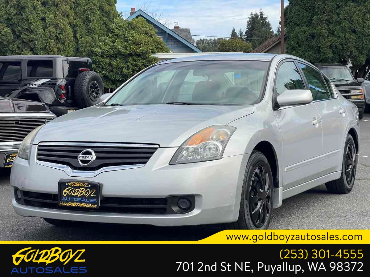 Nissan Altima photo 7