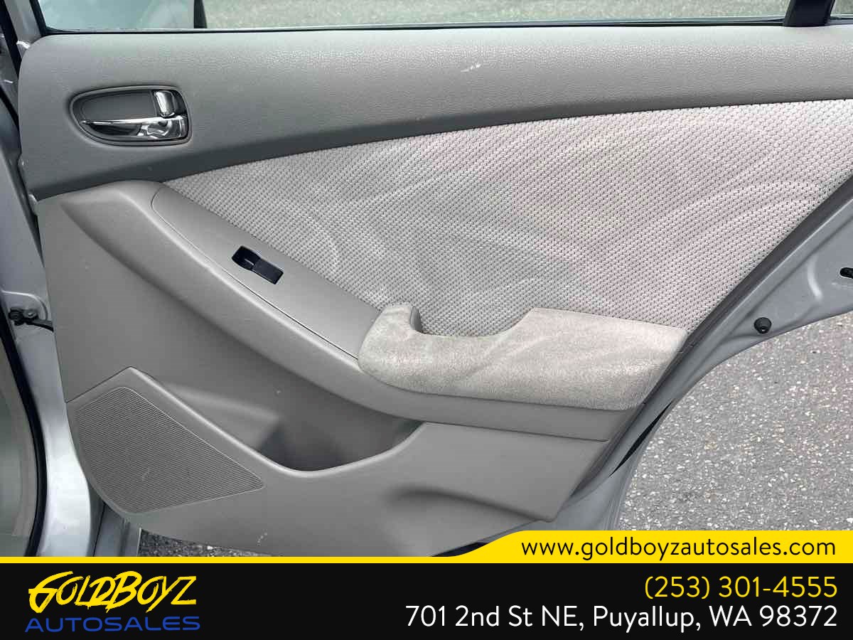Nissan Altima photo 19