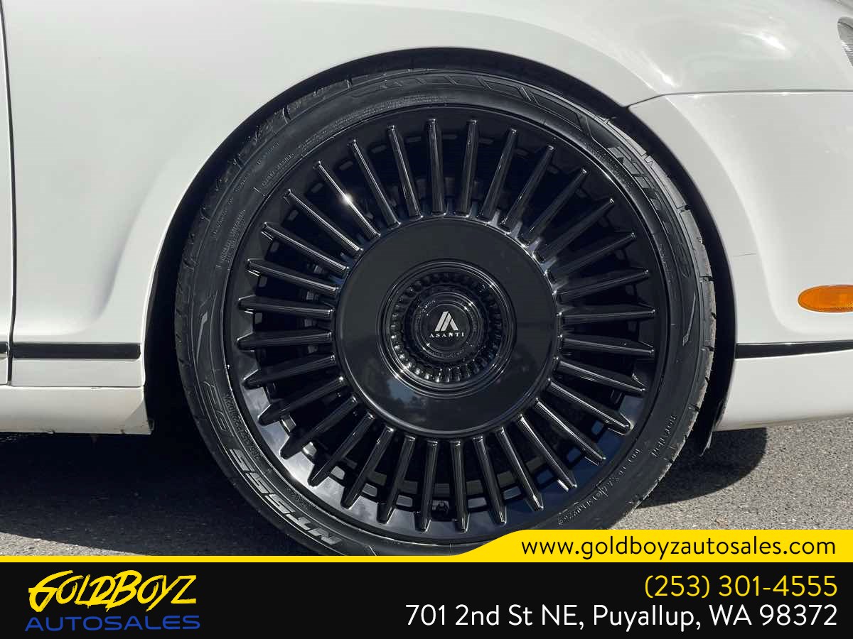 Photo 40 of this Bentley Continental
