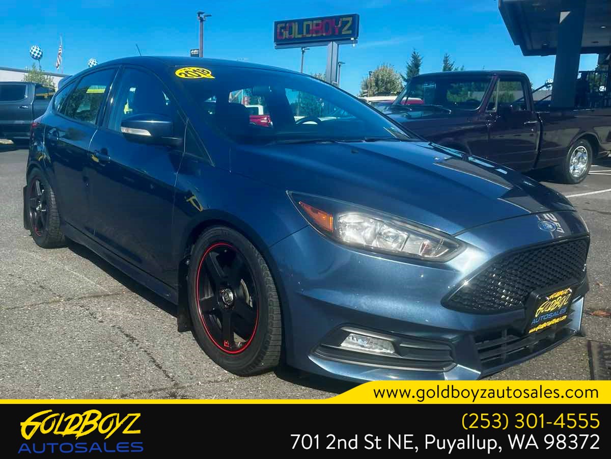 Photo 2 of this Ford Focus