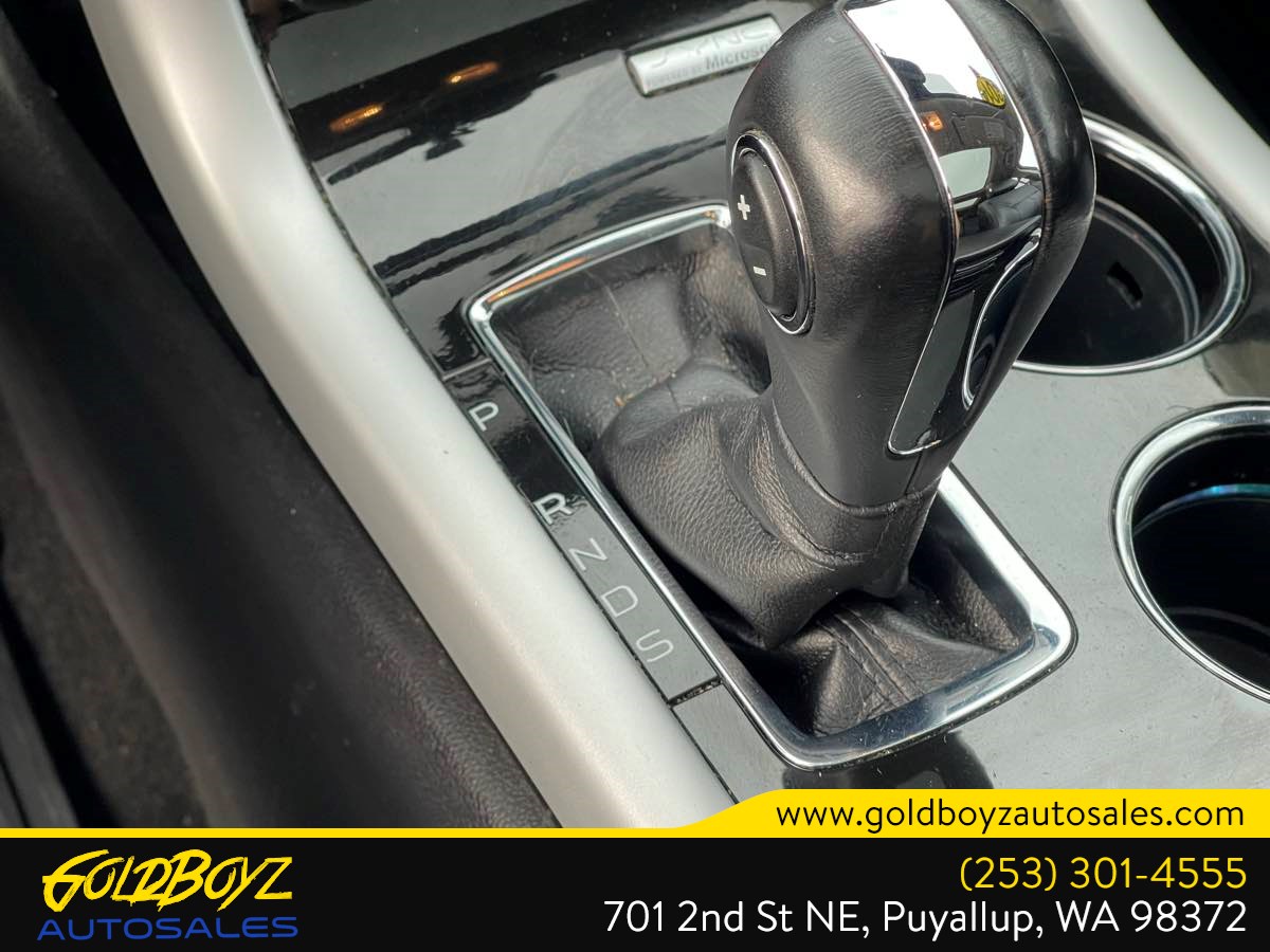 Photo 31 of this Ford Edge
