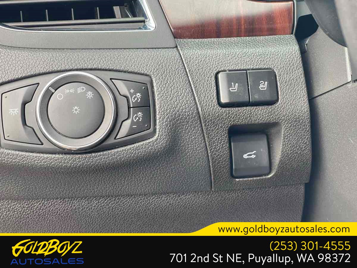 Photo 32 of this Ford Edge