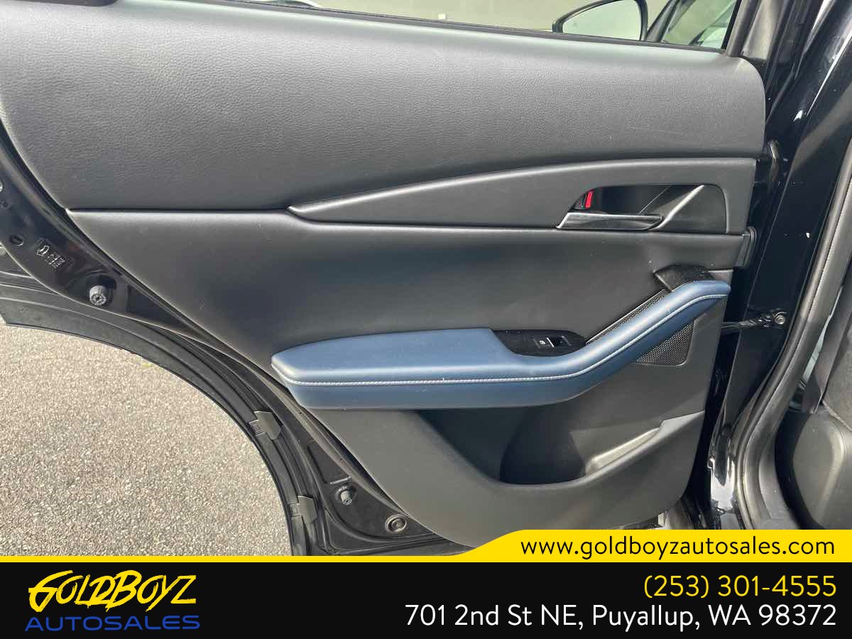 Mazda CX-30 photo 33