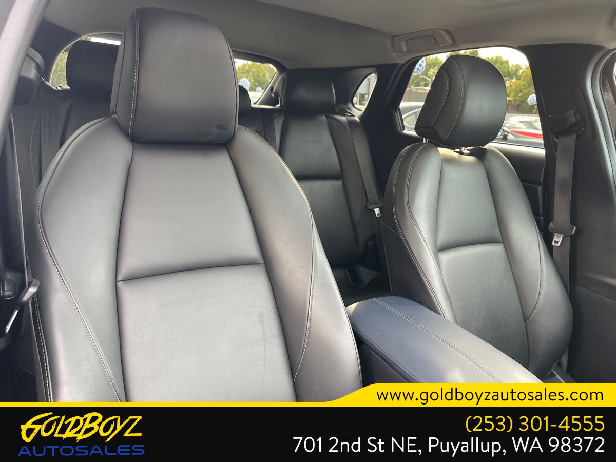 Mazda CX-30 photo 13