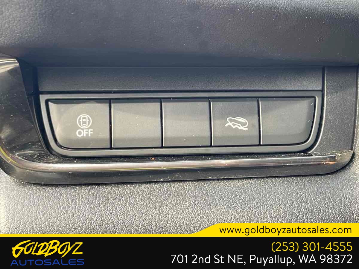 Mazda CX-30 photo 29