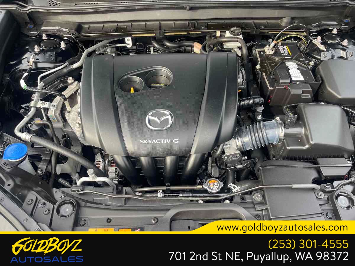 Mazda CX-30 photo 9