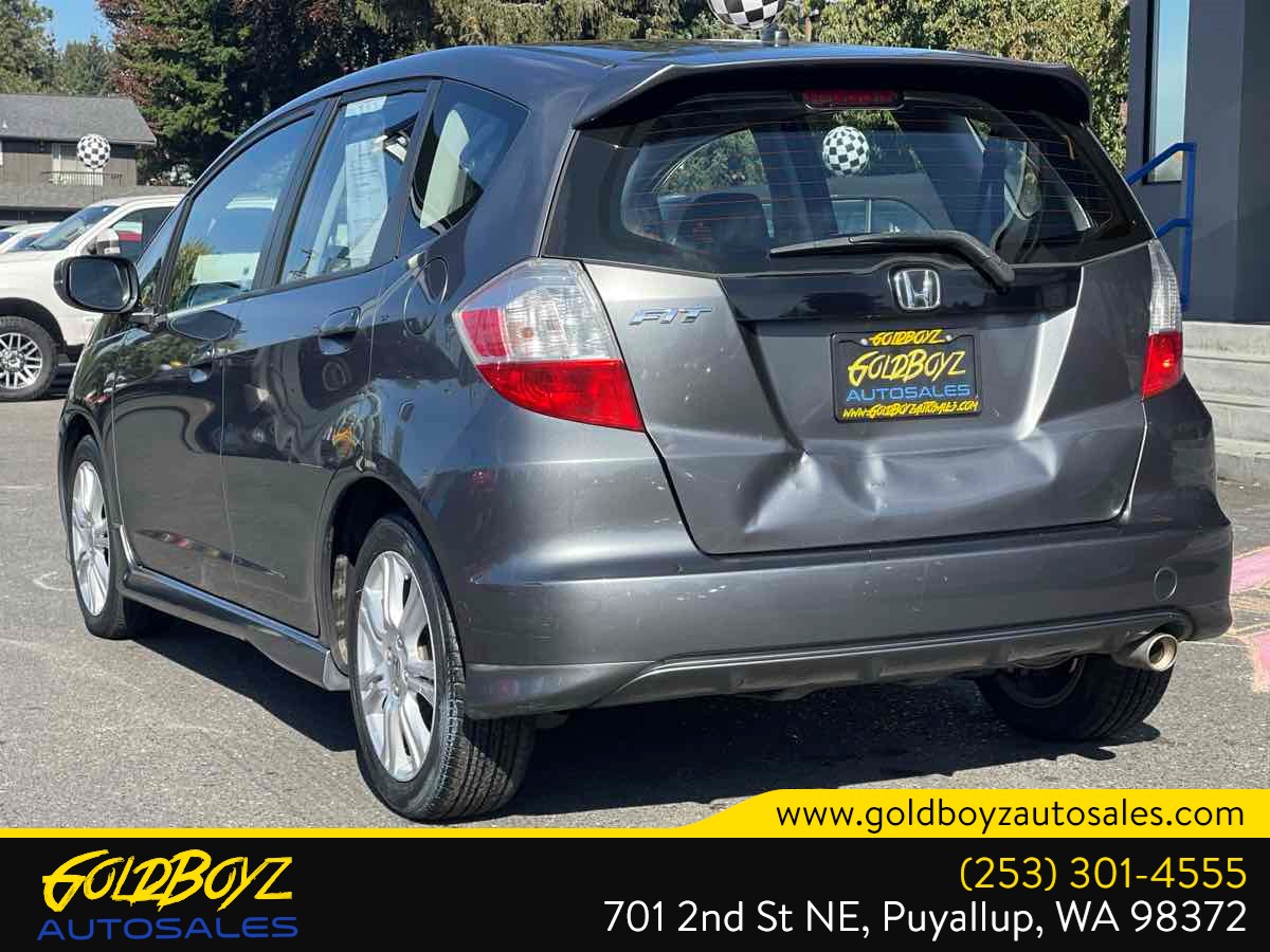 Photo 5 of this Honda Fit