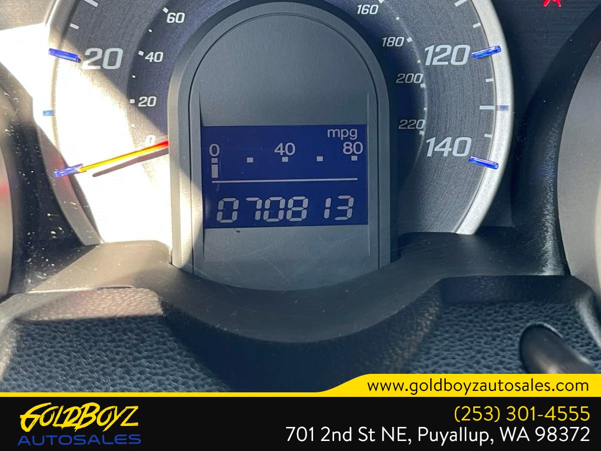 Photo 37 of this Honda Fit