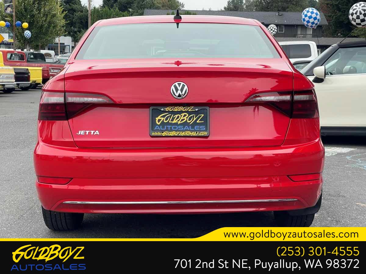 Volkswagen Jetta photo 4