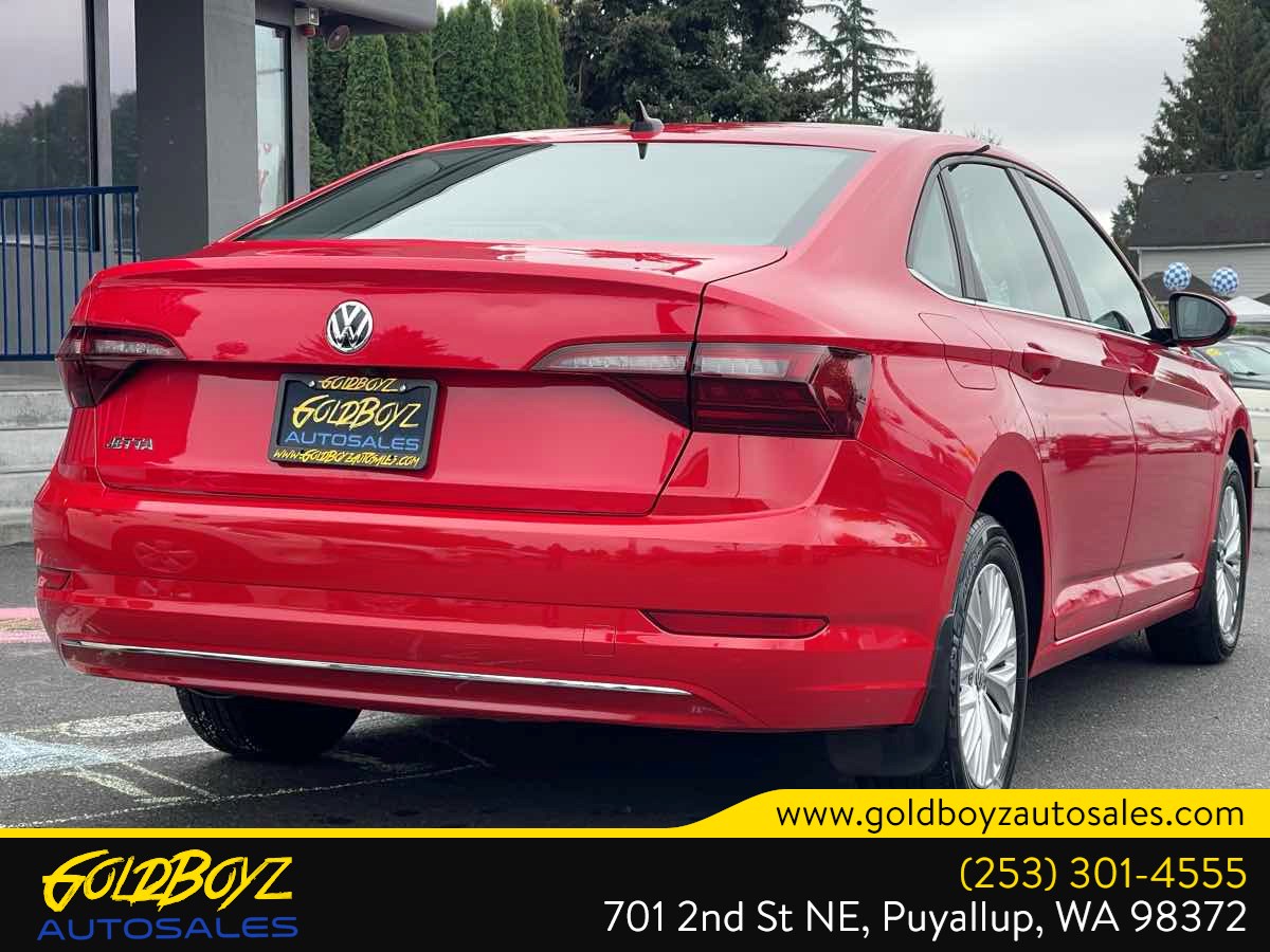 Volkswagen Jetta photo 3