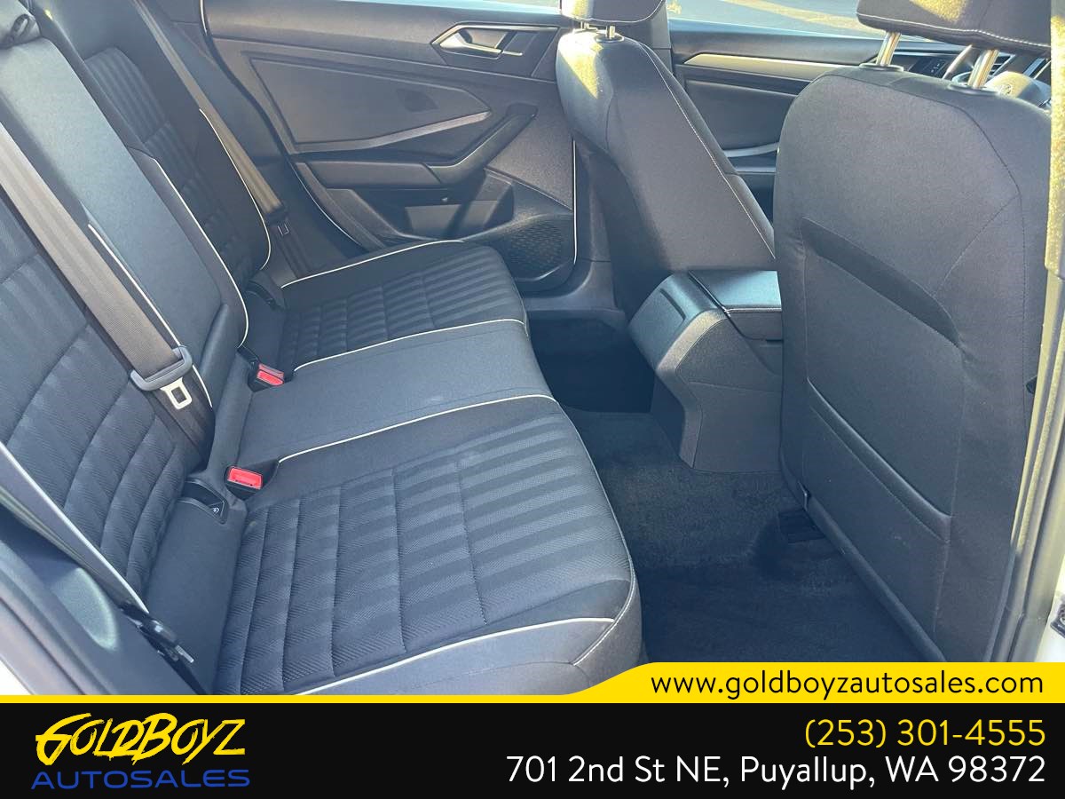 Volkswagen Jetta photo 20