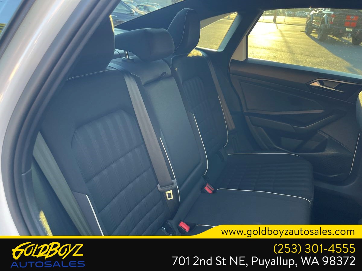 Volkswagen Jetta photo 22