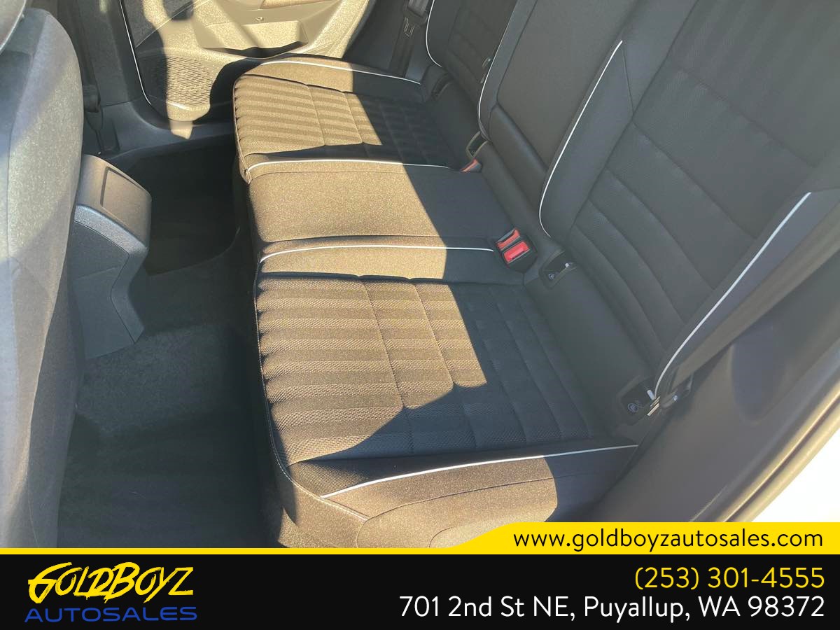 Volkswagen Jetta photo 27
