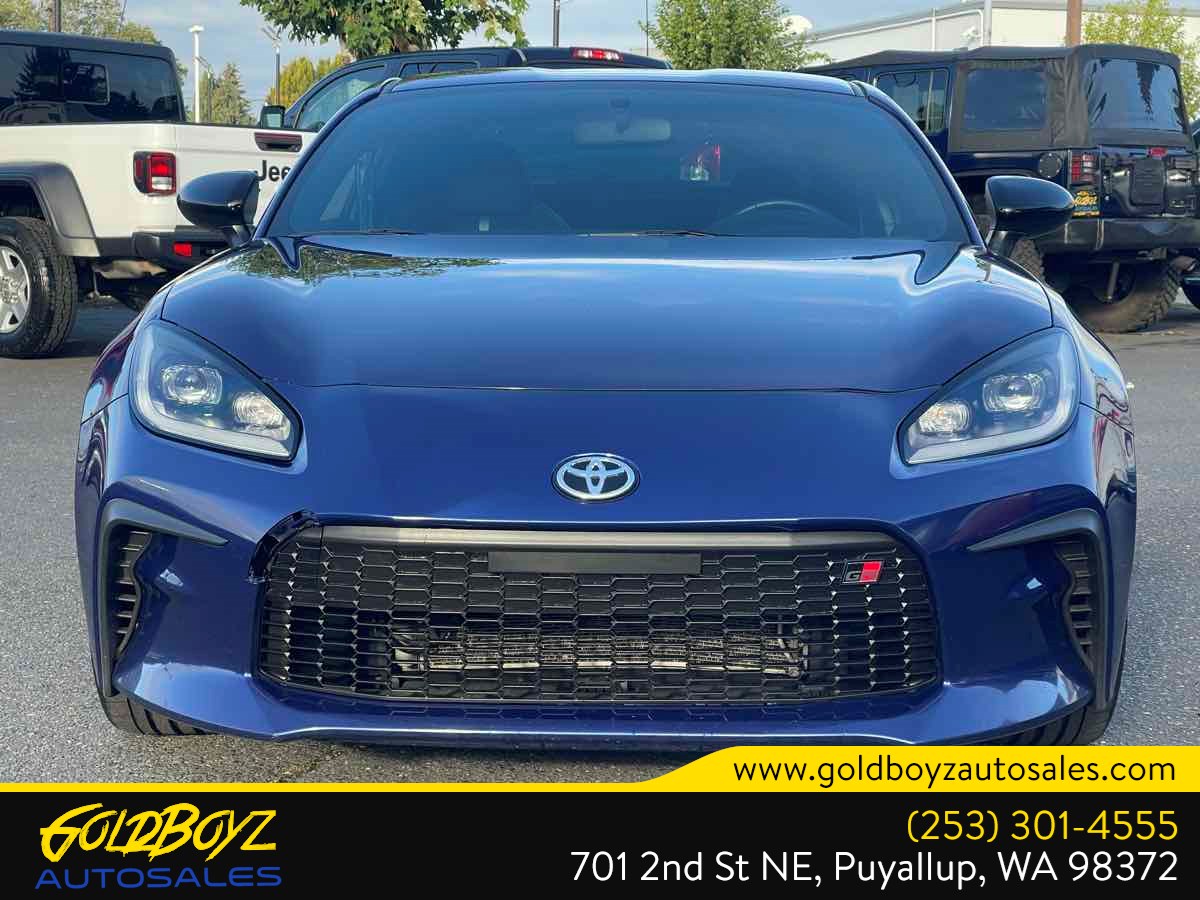 Photo 10 of this Toyota GR86