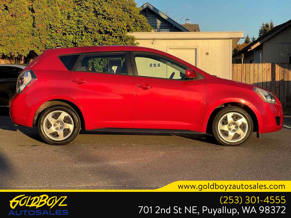 Photo 3 of this Pontiac Vibe