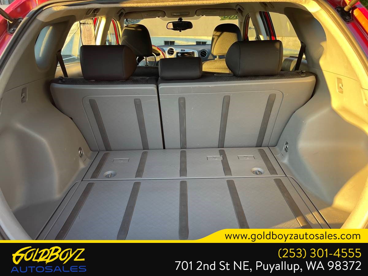 Photo 18 of this Pontiac Vibe