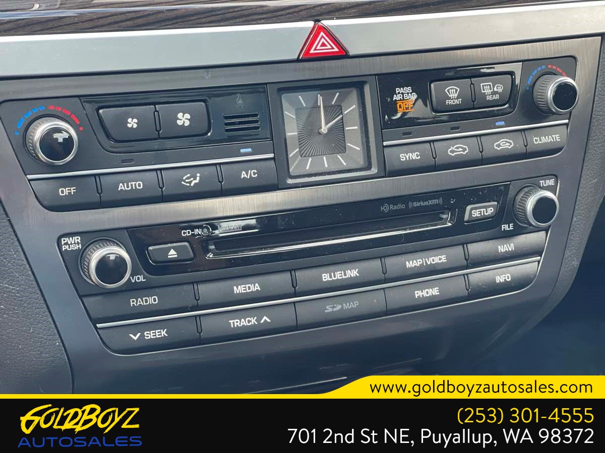 Photo 23 of this Hyundai Genesis